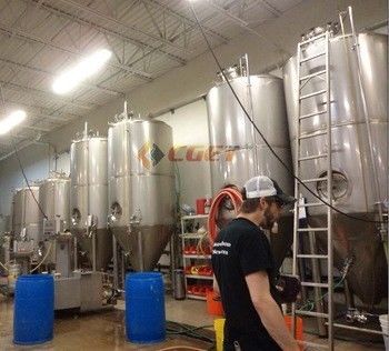 qualité  SUS 304 Craft Beer Brewing Equipment 4 BBL Brewing System With ISO CE Certificated usine