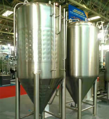 Conique revêtu à la maison de cuve de fermentation de bière de systèmes de brassage de barre de bar/bière grand