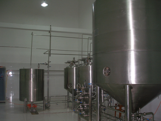 Équipement industriel de bière d'équipement de brassage du SUS 304 garantie de 1 an
