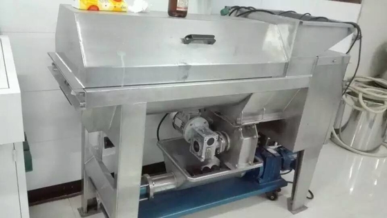 chaîne de production de la bière 100L SUS 304 d'équipement d'essai du vin garantie de 1 an