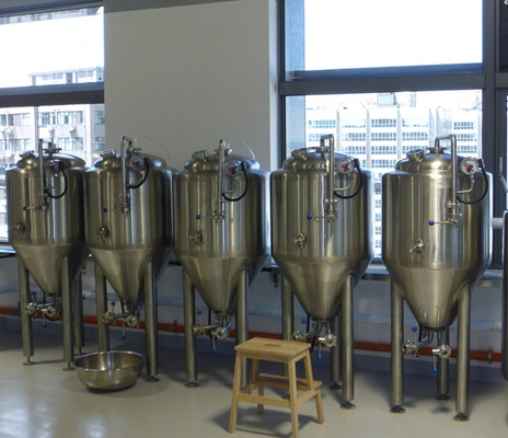 20 épaisseur du chauffage de vapeur d'équipement de brassage d'acier inoxydable de brasserie de baril 3Mm