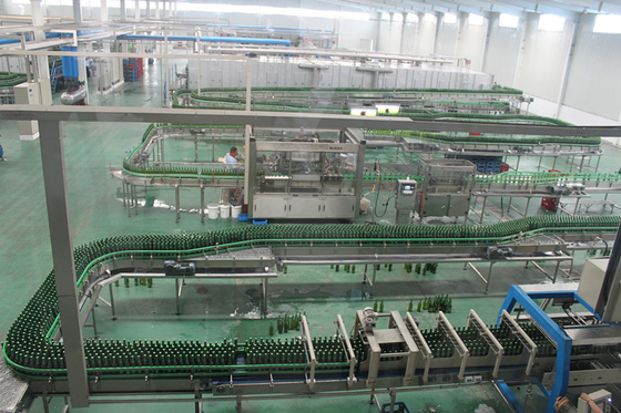 Machine de remplissage de bouteilles électrique de bière de métier de 20000 BPH pour la bière ou la boisson