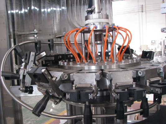 Chaîne de production automatique de brasserie boisson rinçant la machine de capsulage remplissante de Monoblock
