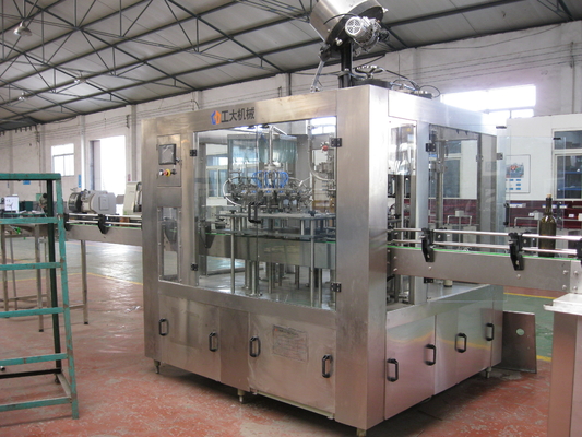 Phase électrique de l'équipement 380V 50Hz 3 de remplissage de bouteilles de bière de l'acier inoxydable 304