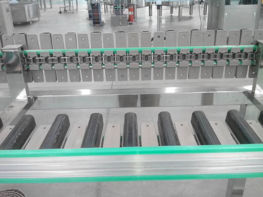 Machine de capsulage remplissante de lavage de mise en bouteilles d'équipement de boisson automatisée 6000 par BPH