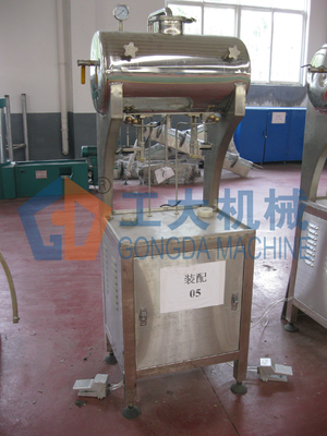 Machine de remplissage isobare de bouteille électrique pneumatique automatique avec deux becs