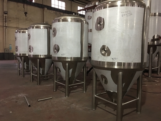 Équipement conique conique de brassage de bière de système de brassage de cuve de fermentation