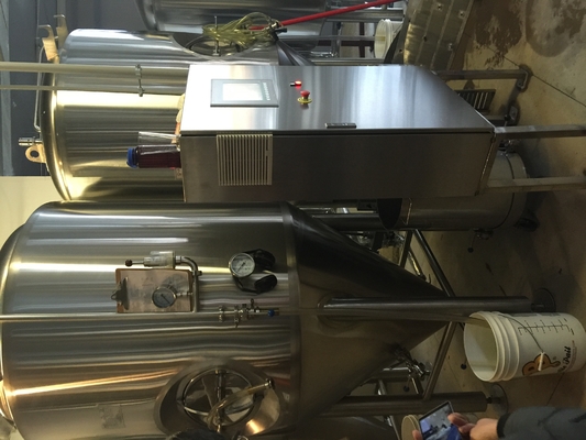 Équipement micro de microbrasserie de bar surface polie par système de brassage de 3,5 barils