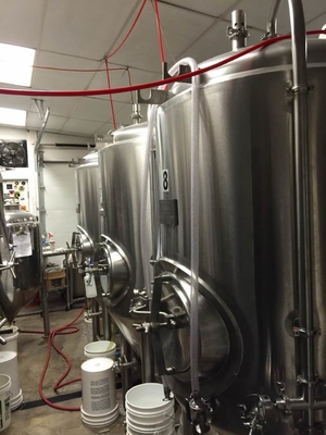 matériel commercial de l'équipement SS304 de microbrasserie de brasserie de 10bbl 15bbl 20bbl pour la production de bière