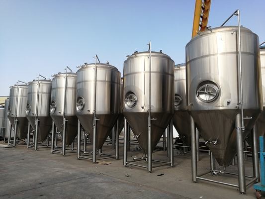 Fermenteur conique 3000L de bière de bière lumineuse revêtue verticale de cuve de fermentation