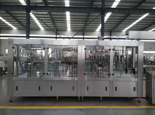 Machine de capsulage remplissante de lavage de mise en bouteilles d'équipement de boisson automatisée 6000 par BPH