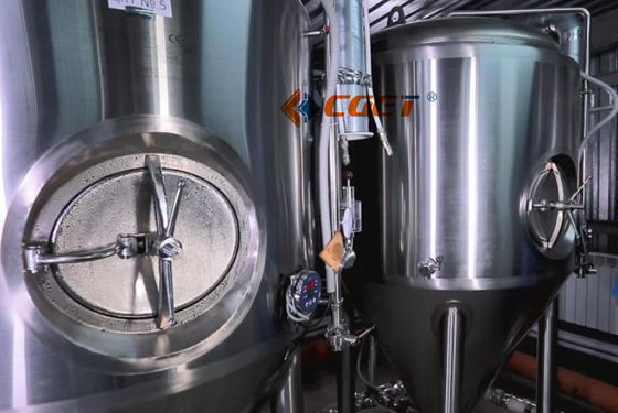 Système de brassage de l'équipement 2000L de brassage de bière de métier du SUS 304 avec du CE d'OIN diplômée